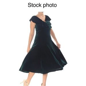 Velvet Green Empire Waist V-Neck Dress